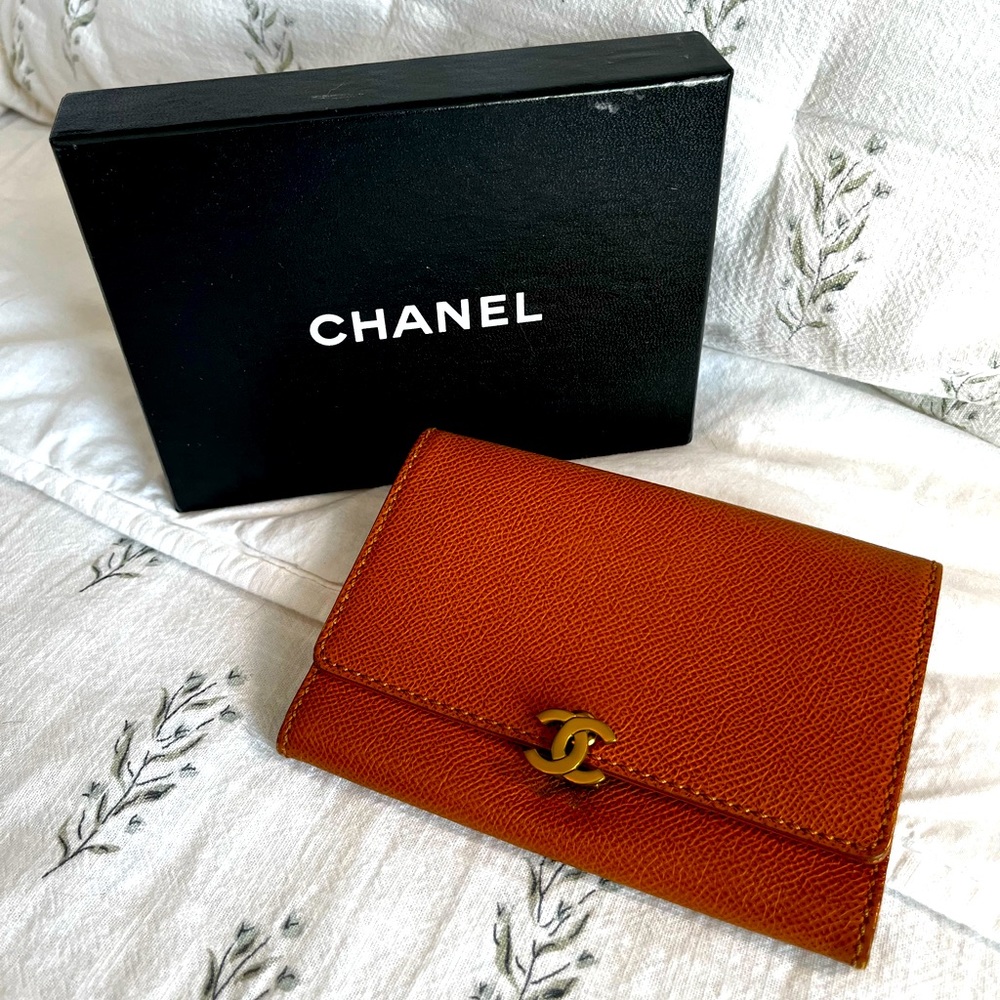 Vintage Chanel Caviar Wallet